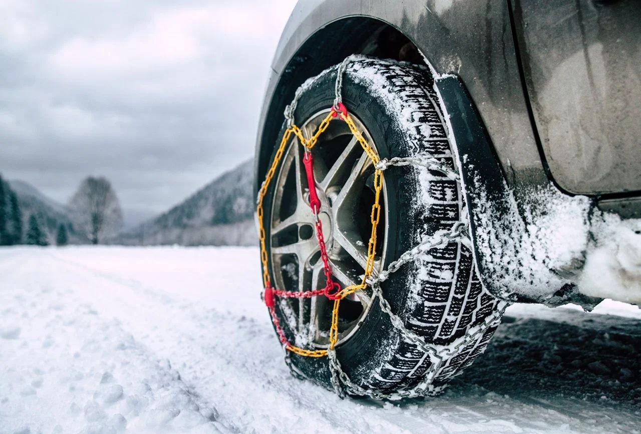 por-que-automovil-usar-portar-cadenas-transitar-nieve-paso-ruta-colocarlas-nevada-patagonia-finde-largo-invierno-1718786287977_1280